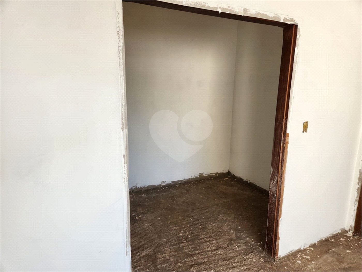 Casa à venda com 5 suítes em Residencial Olivio Benassi, Matão, SP