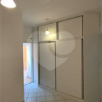 Apartamento à venda com 2 quartos, sendo 1 suíte, no Centro, Vinhedo, SP