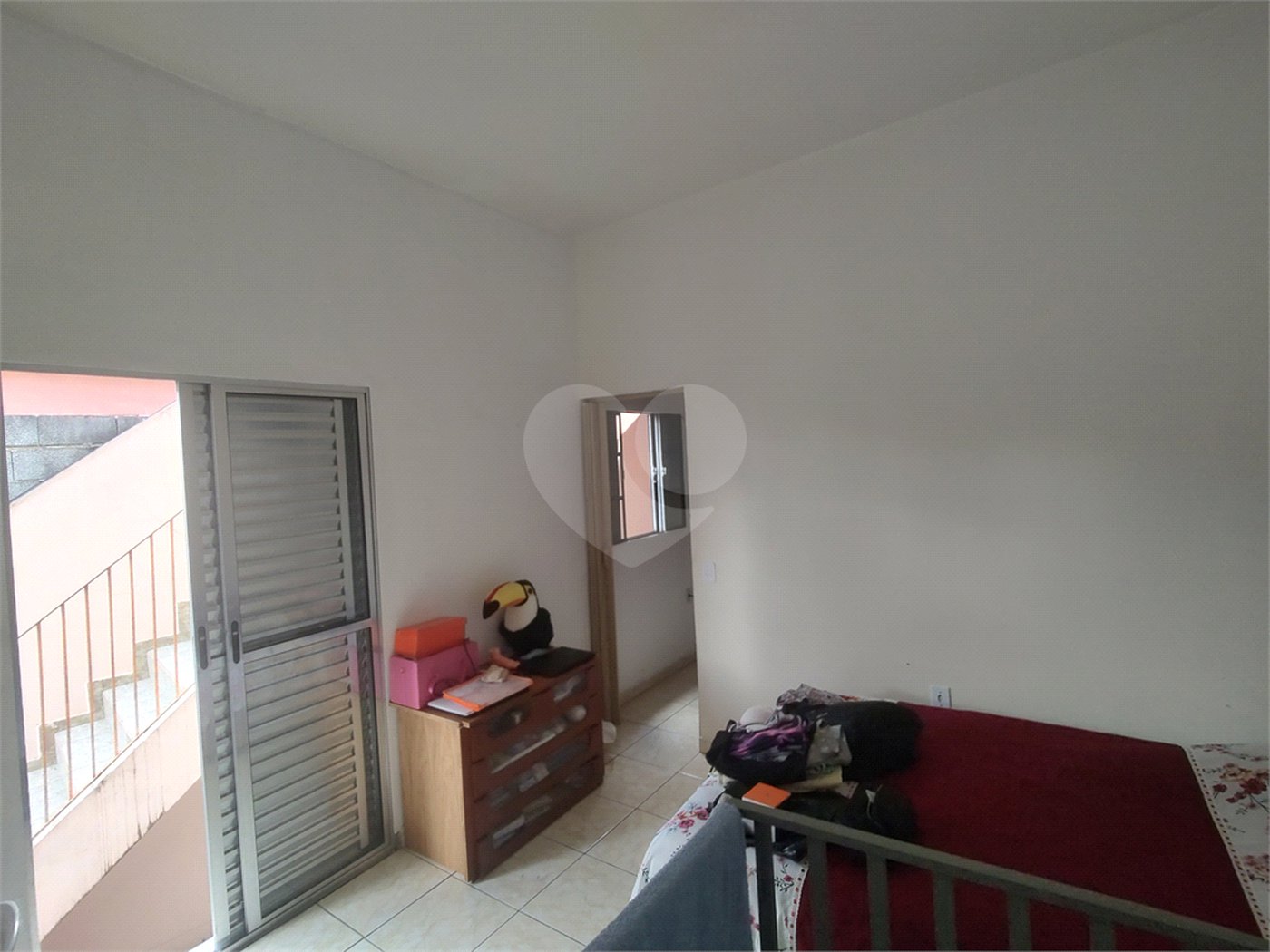 Sobrado à venda com 3 quartos no Brasilândia, São Paulo, SP