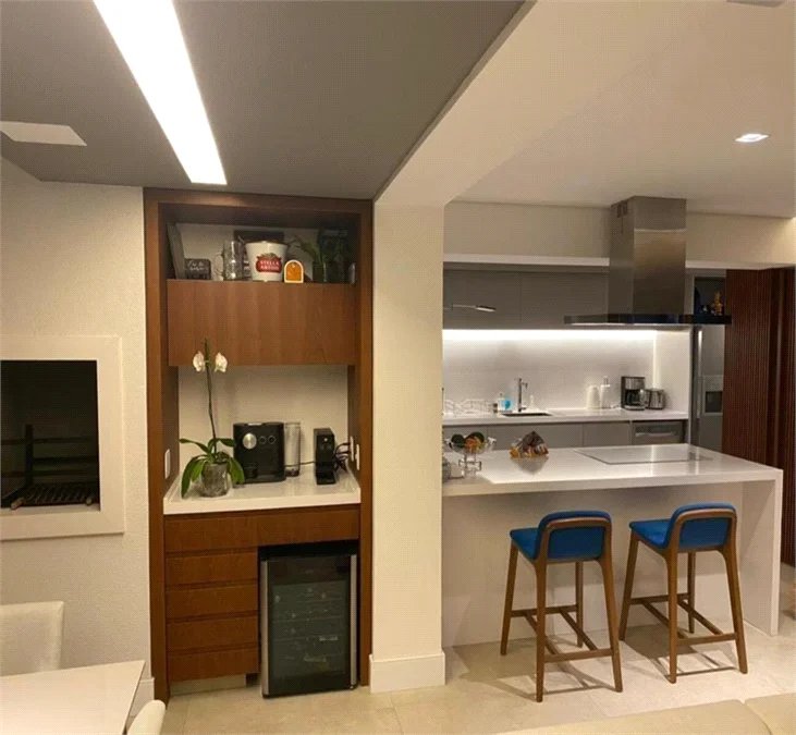 Apartamento à venda com 2 suítes em Cidade Monções, São Paulo, SP