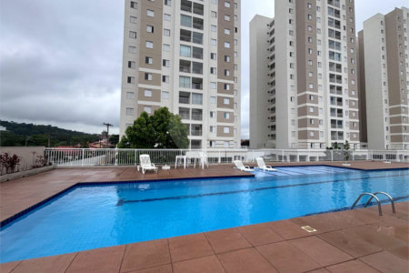 Apartamento à venda com 3 quartos, sendo 1 suíte,  em Parque Três Meninos, Sorocaba, SP