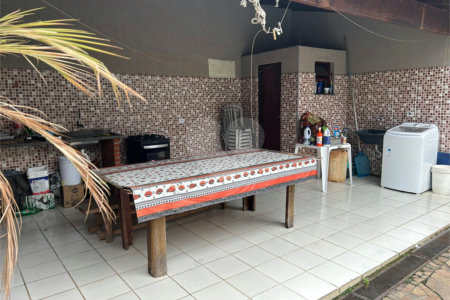 Casa à venda com 3 quartos, sendo 1 suíte, em Jardim Imperador, Suzano, SP
