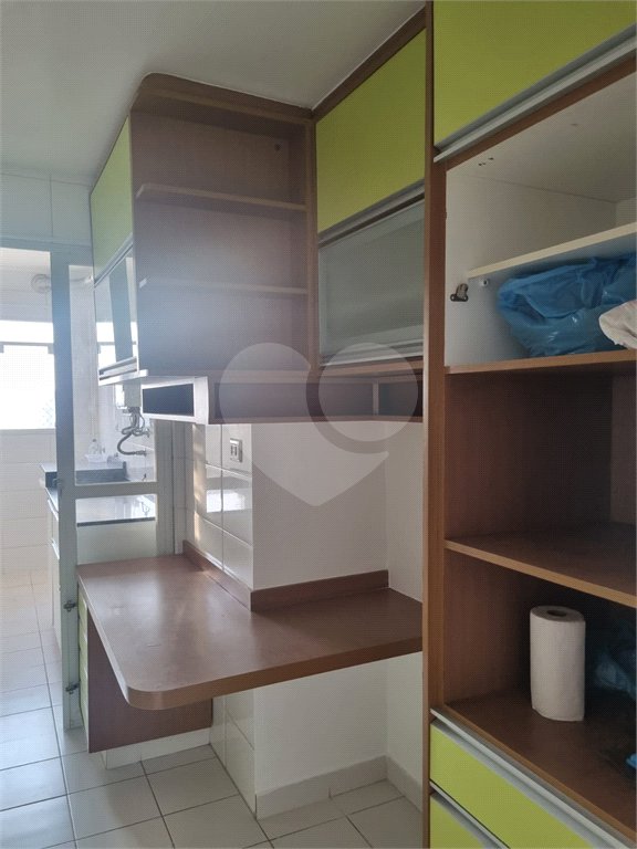 Loja à venda com 3 quartos, sendo 1 suíte,  em Vila Mariana, São Paulo, SP