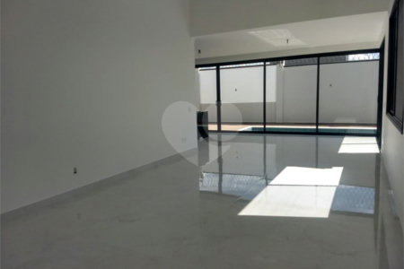 Casa à venda com 3 suítes no condomínio Terras Alpha Nova Esplanada, Votorantim - SP
