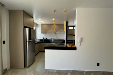 Apartamento à venda com 2 quartos, sendo 1 suíte, em Taperapuan, Porto Seguro, BA