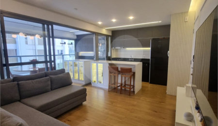 Apartamento à venda com 2 quartos, sendo 1 suíte,  em Vila Mariana, São Paulo, SP
