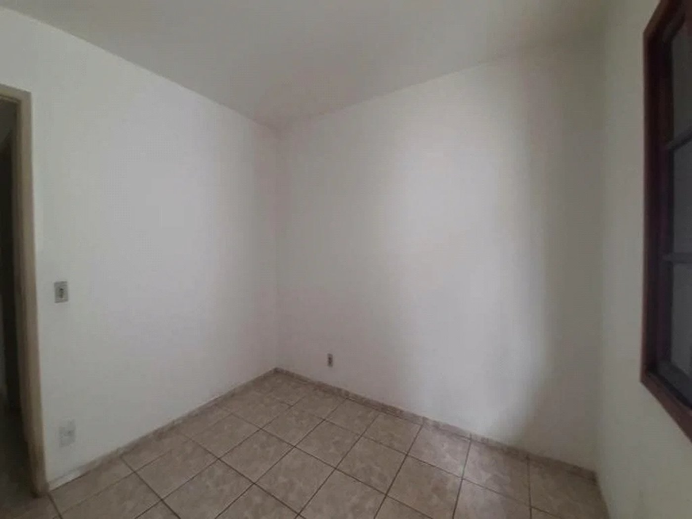 Casa à venda com 3 quartos, sendo 1 suíte, em Rio Pequeno, São Paulo, SP