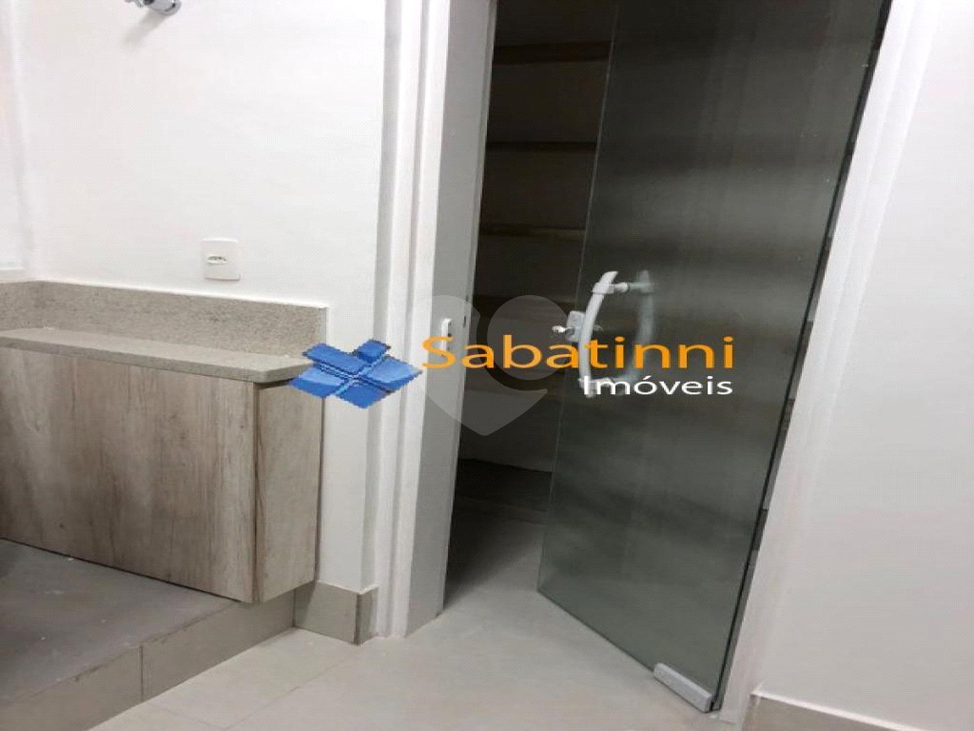 Apartamento à venda com 3 quartos, sendo 2 suítes, em Jardim Paulista, São Paulo, SP
