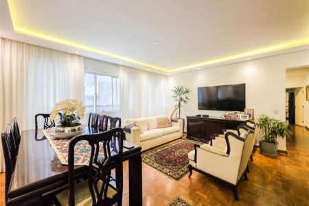 Apartamento à venda com 3 quartos, sendo 1 suíte, em Jardim Paulista, São Paulo, SP