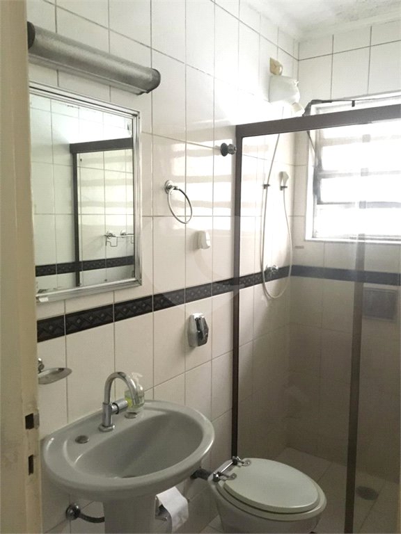 Sobrado à venda com 4 quartos, sendo 2 suítes, em Parada Inglesa, São Paulo, SP