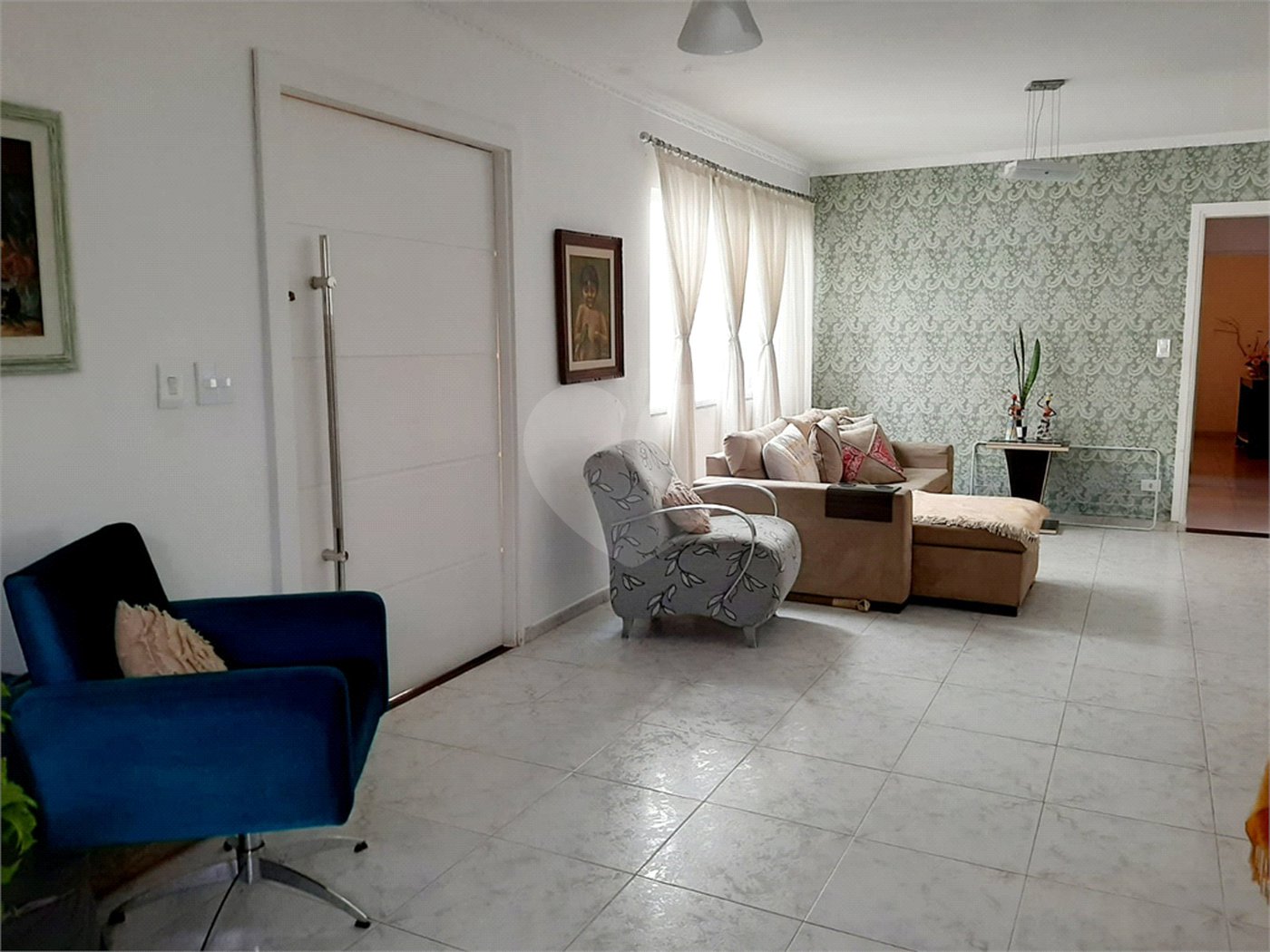 Sobrado à venda com 4 quartos, sendo 2 suítes, em Jardim Franca, São Paulo, SP
