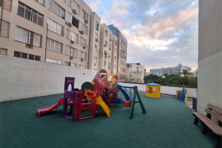 Apartamento à venda com 3 quartos, sendo 1 suíte, em Maracanã, Rio de Janeiro, RJ