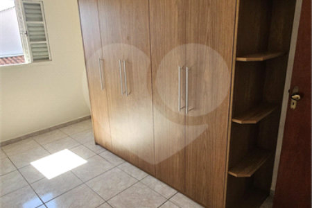Sobrado para alugar com 3 quartos, sendo 1 suíte, em Jardim do Valle II, Indaiatuba, SP