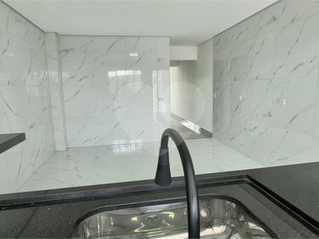 Sobrado à venda com 3 quartos, sendo 1 suíte,  em Vila Bonilha, São Paulo, SP