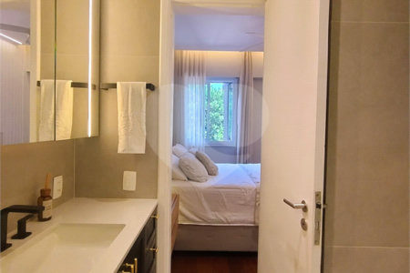 Apartamento à venda com 3 quartos, sendo 1 suíte, em Recreio dos Bandeirantes, Rio de Janeiro, RJ