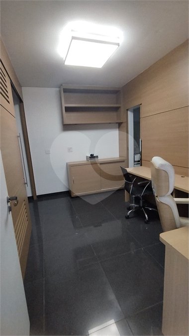 Sala à venda em Bela Vista, São Paulo, SP