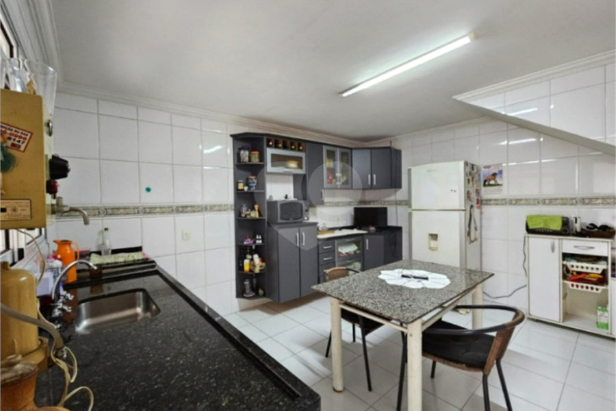 Casa à venda com 3 quartos, sendo 1 suíte, em Vila Fiat Lux, São Paulo, SP