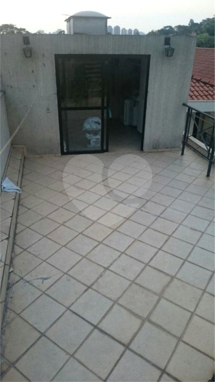 Sobrado à venda com 5 quartos, sendo 2 suítes, em Brooklin Paulista, São Paulo, SP