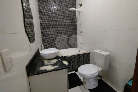 Casa à venda com 3 quartos, sendo 1 suíte, em Real Parque, Votorantim, SP