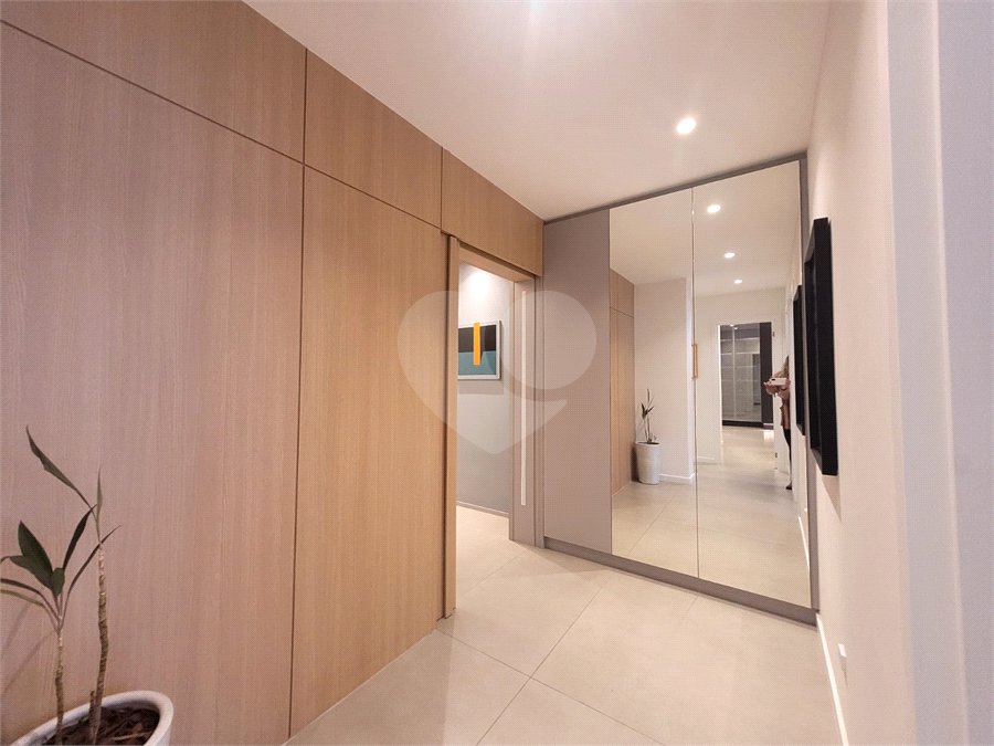 Apartamento à venda com 4 quartos, sendo 1 suíte,  em Ipanema, Rio de Janeiro, RJ