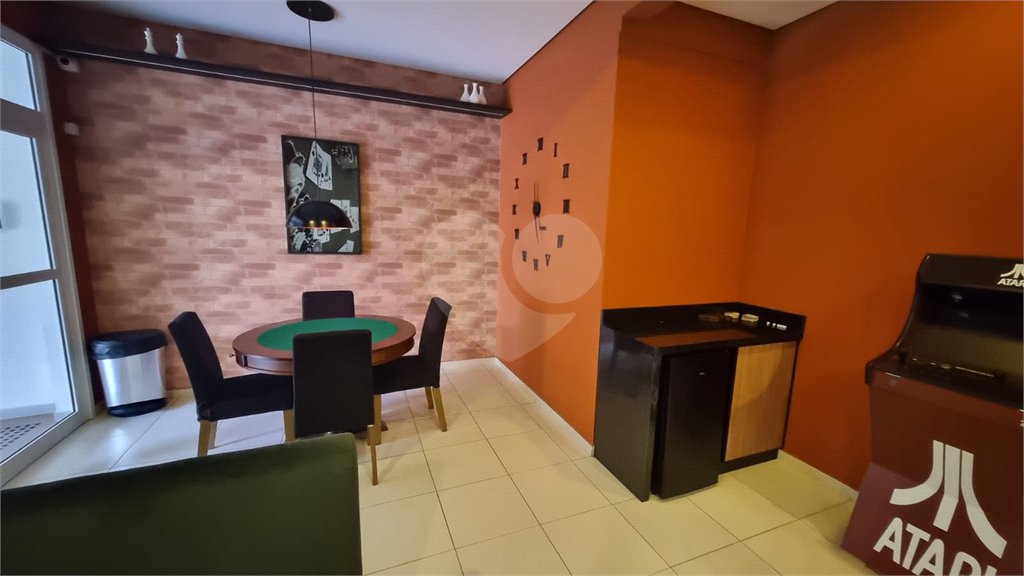 Apartamento à venda com 3 quartos, sendo 1 suíte,  em Chácara São João, São Paulo, SP