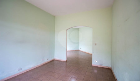 Casa à venda ou para alugar com 4 quartos, sendo 1 suíte,  no Centro, São Roque, SP