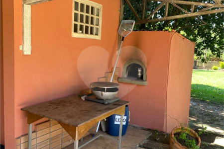 Chácara à venda com 3 quartos, sendo 1 suíte,  em Micai, Salto, SP