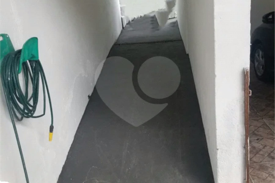 Casa à venda com 3 quartos, sendo 2 suítes, em Butantã, São Paulo, SP