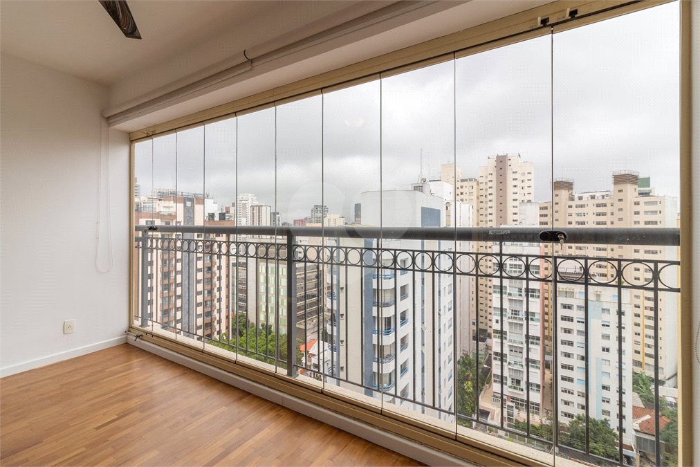 Apartamento à venda com 2 suítes em Pinheiros, São Paulo, SP