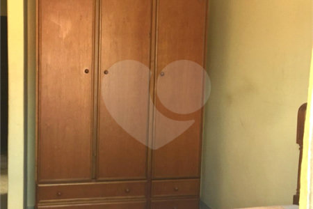 Casa à venda com 2 quartos, sendo 1 suíte, em Socorro, São Paulo, SP