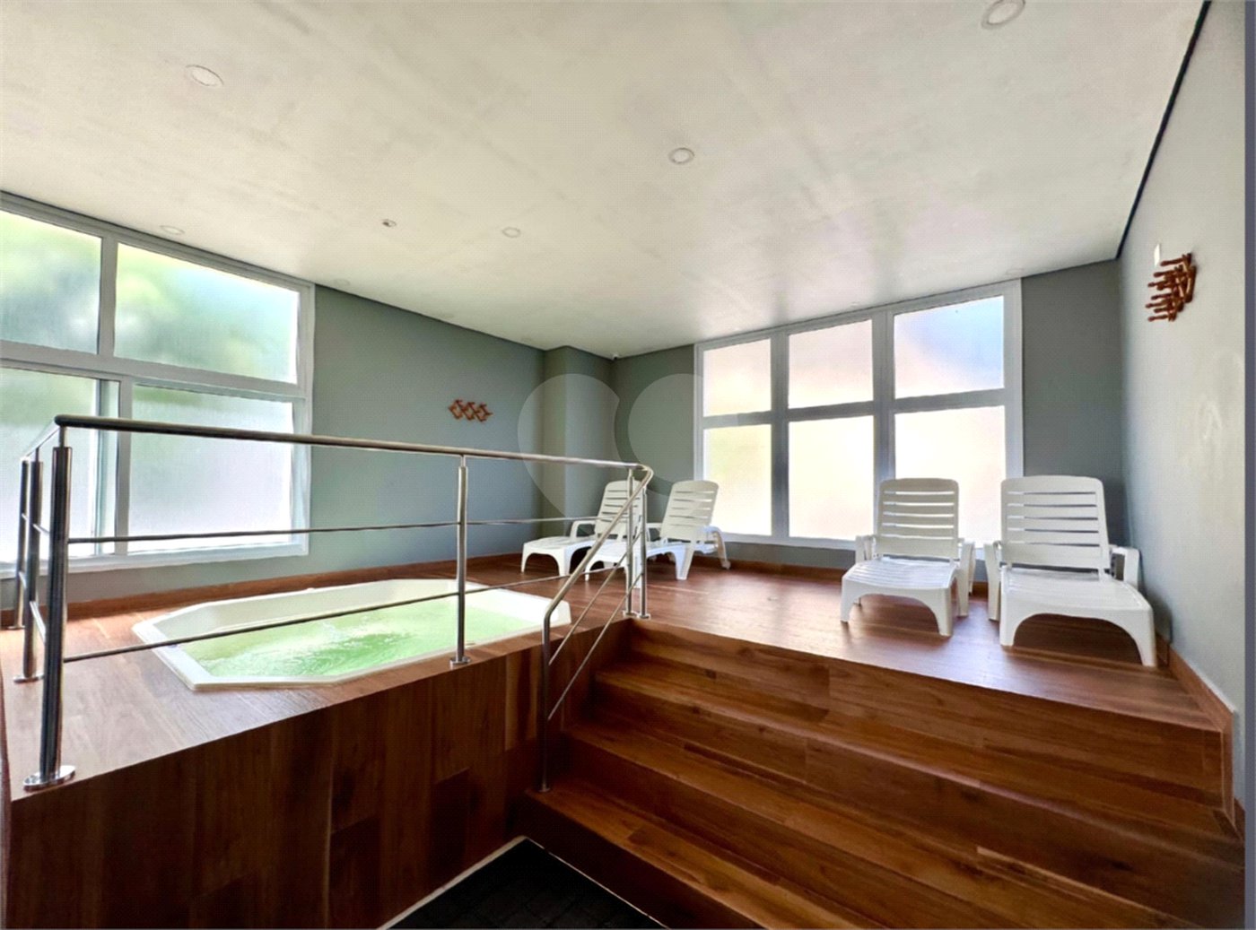 Apartamento à venda com 3 quartos, sendo 1 suíte, em Vila Galvão, Guarulhos, SP