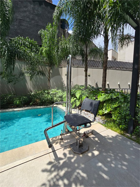 Apartamento à venda ou para alugar com 1 quarto em Pinheiros, São Paulo, SP