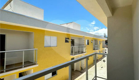 Apartamento à venda com 2 quartos em Boraceia, Bertioga, SP