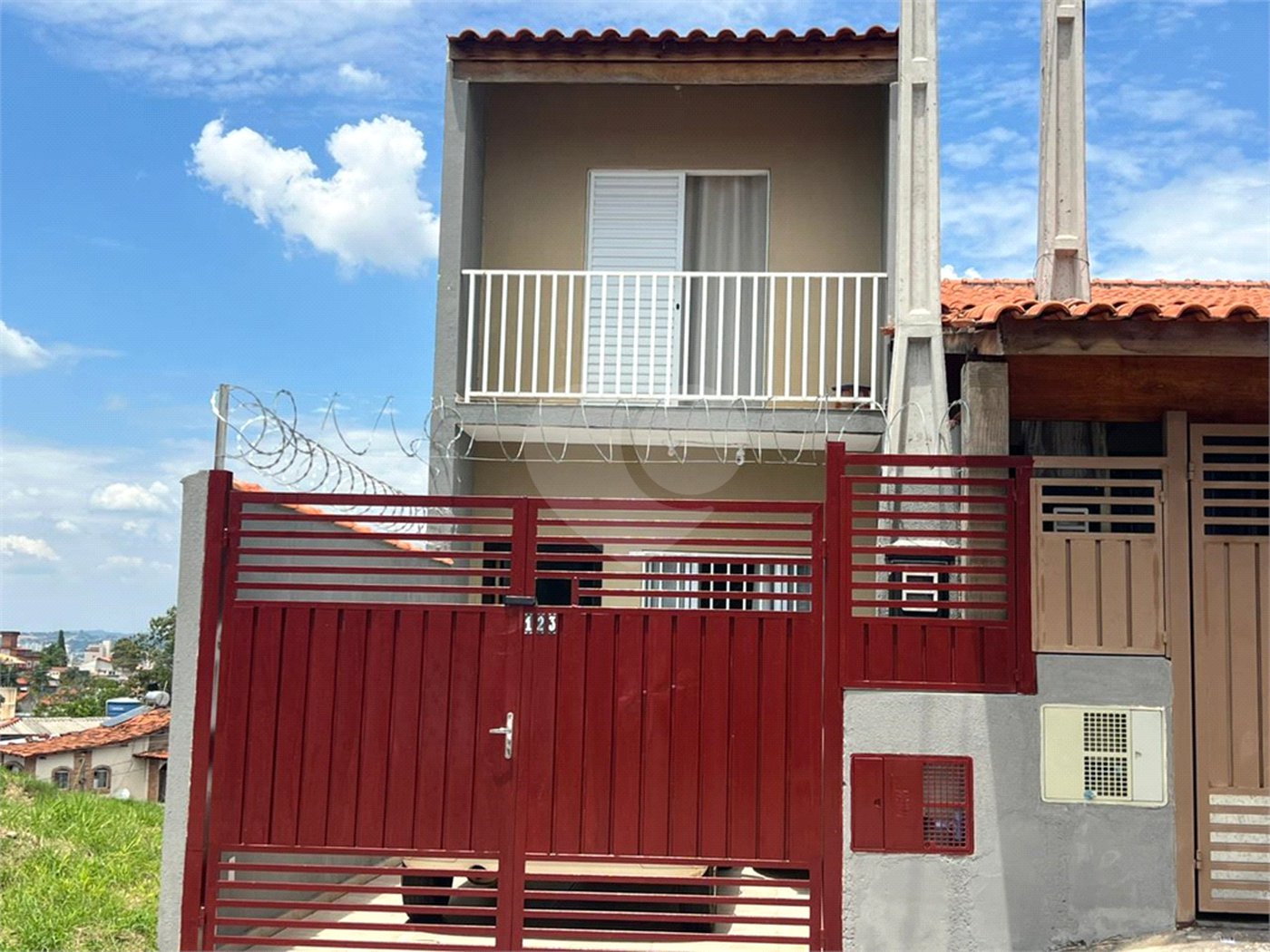 Casa à venda com 2 quartos, sendo 1 suíte, em Vila Barão, Sorocaba, SP