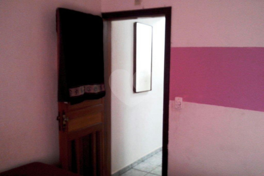 Sobrado à venda com 2 quartos em Tremembé, São Paulo, SP
