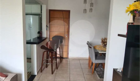 Apartamento à venda com 3 quartos, sendo 1 suíte,  em Vila Brizzola, Indaiatuba, SP