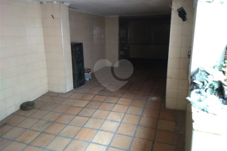Casa Térrea à venda com 3 quartos em Vila Mazzei, São Paulo, SP