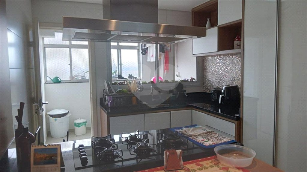 Apartamento à venda com 3 quartos, sendo 1 suíte, em Parque Novo Mundo, São Paulo, SP