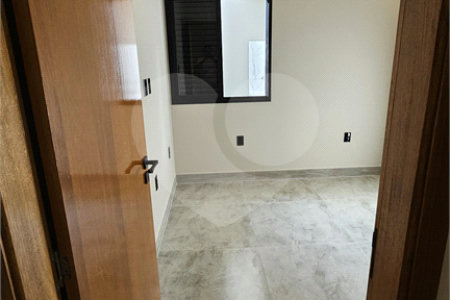 Casa à venda com 3 quartos, sendo 1 suíte, em Jardim das Araras, Indaiatuba, SP