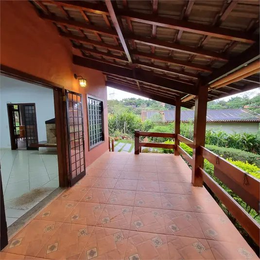 Condomínio à venda com 3 quartos, sendo 1 suíte,  em Condomínio Vale da Santa Fé, Vinhedo, SP