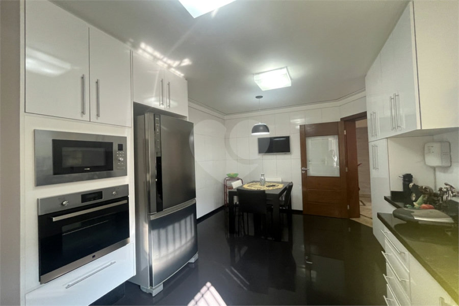 Casa à venda com 4 quartos, sendo 3 suítes, em Vila Guilherme, São Paulo, SP