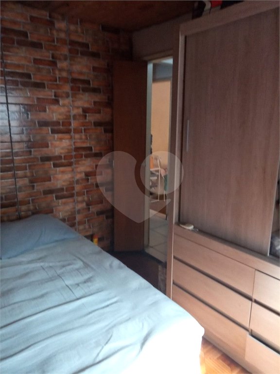 Casa à venda com 4 quartos, sendo 1 suíte, em Jardim das Palmas, São Paulo, SP