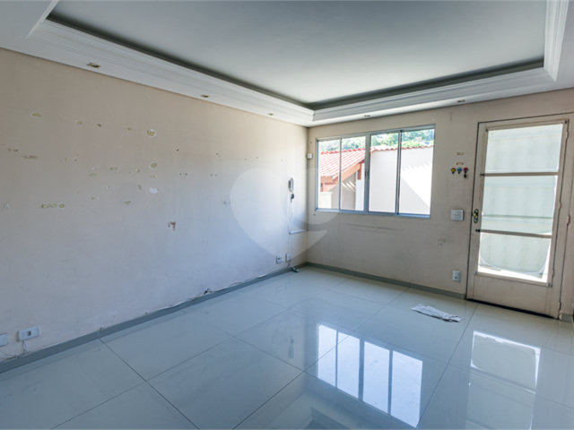 Casa à venda com 2 quartos em Vila Mazzei, São Paulo, SP
