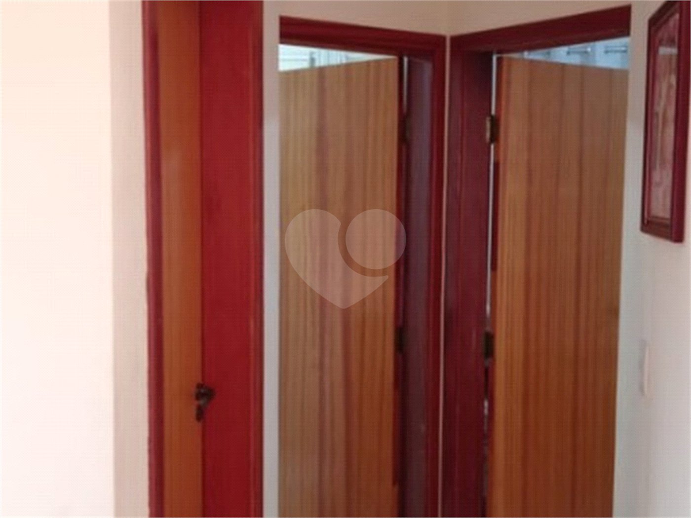 Apartamento à venda com 2 quartos, sendo 1 suíte,  em Parque Santos Dumont, Votorantim, SP