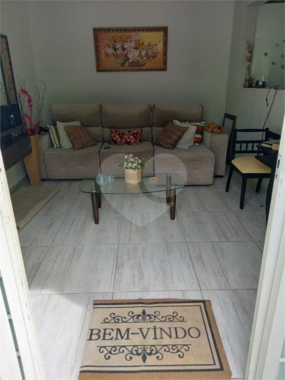 Casa à venda com 2 quartos no Centro, Bom Jesus dos Perdões, SP