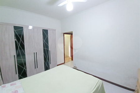 Casa à venda com 4 suítes no condomínio Estância Marambaia, Vinhedo - SP