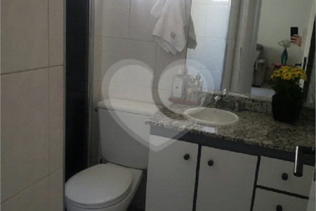 Apartamento à venda com 2 suítes em Vila Firmiano Pinto, São Paulo, SP