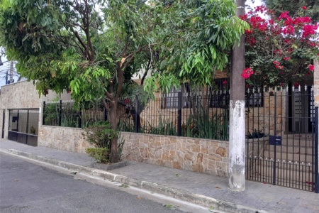 Casa Térrea à venda com 4 quartos, sendo 1 suíte, em Parque Continental, São Paulo, SP