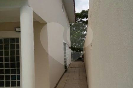 Casa à venda com 4 quartos, sendo 3 suítes, em Jardim Leonor, São Paulo, SP