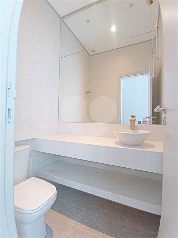 Casa à venda com 3 suítes no condomínio Campo de Toscana, Vinhedo - SP